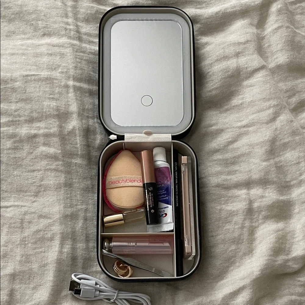 Travel Cosmetic Box with USB Charging Cable